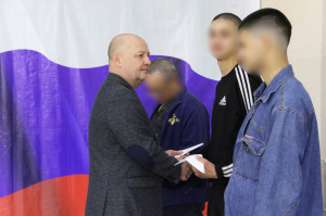 Хотите встать на защиту России? Заключите контракт на военную службу