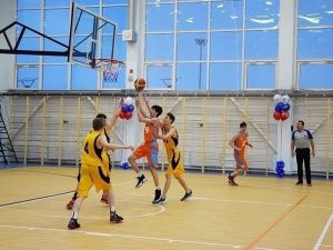 Апрель спортивный