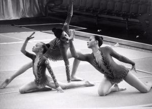 Успех мегионских акробатов