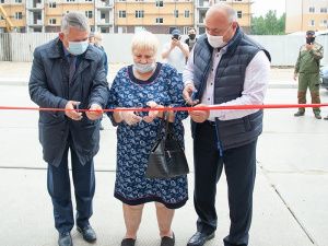 С новосельем, высоковцы!