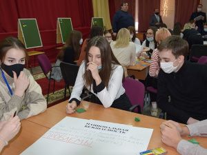 Мегионские школьники учатся решать вопросы безопасности