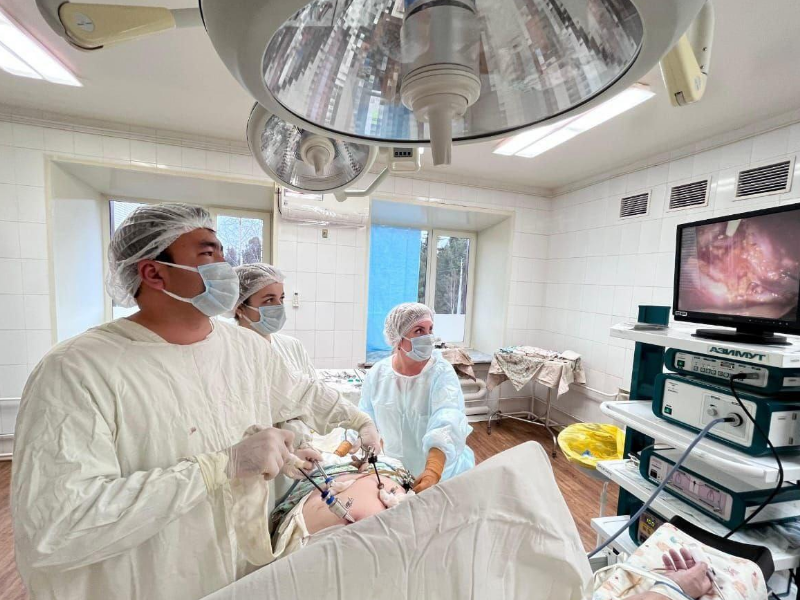 В Октябрьской районной больнице начали проводить лапароскопические операции